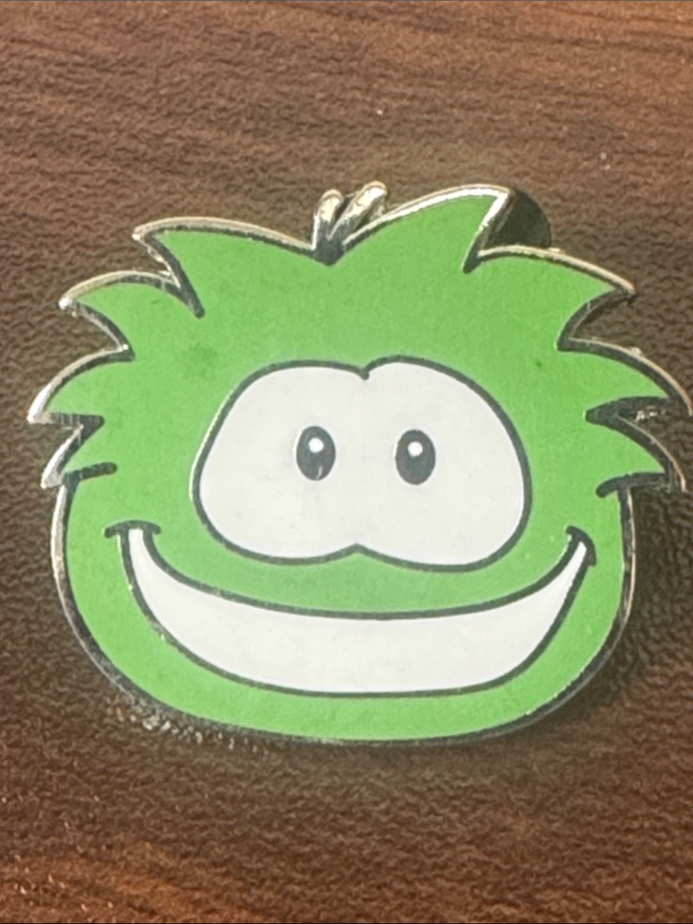 5/$25 Club Penguin - Puffles - Green Puffle Pin